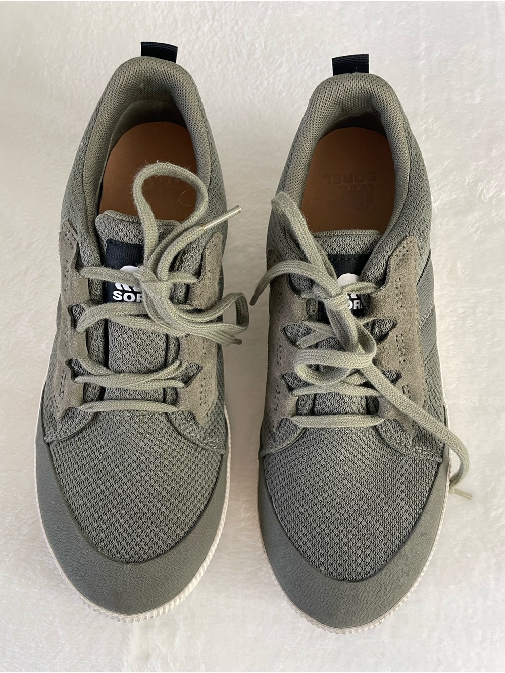 Sorel Out N About lll Sneaker Size 9.5 Olive Womens